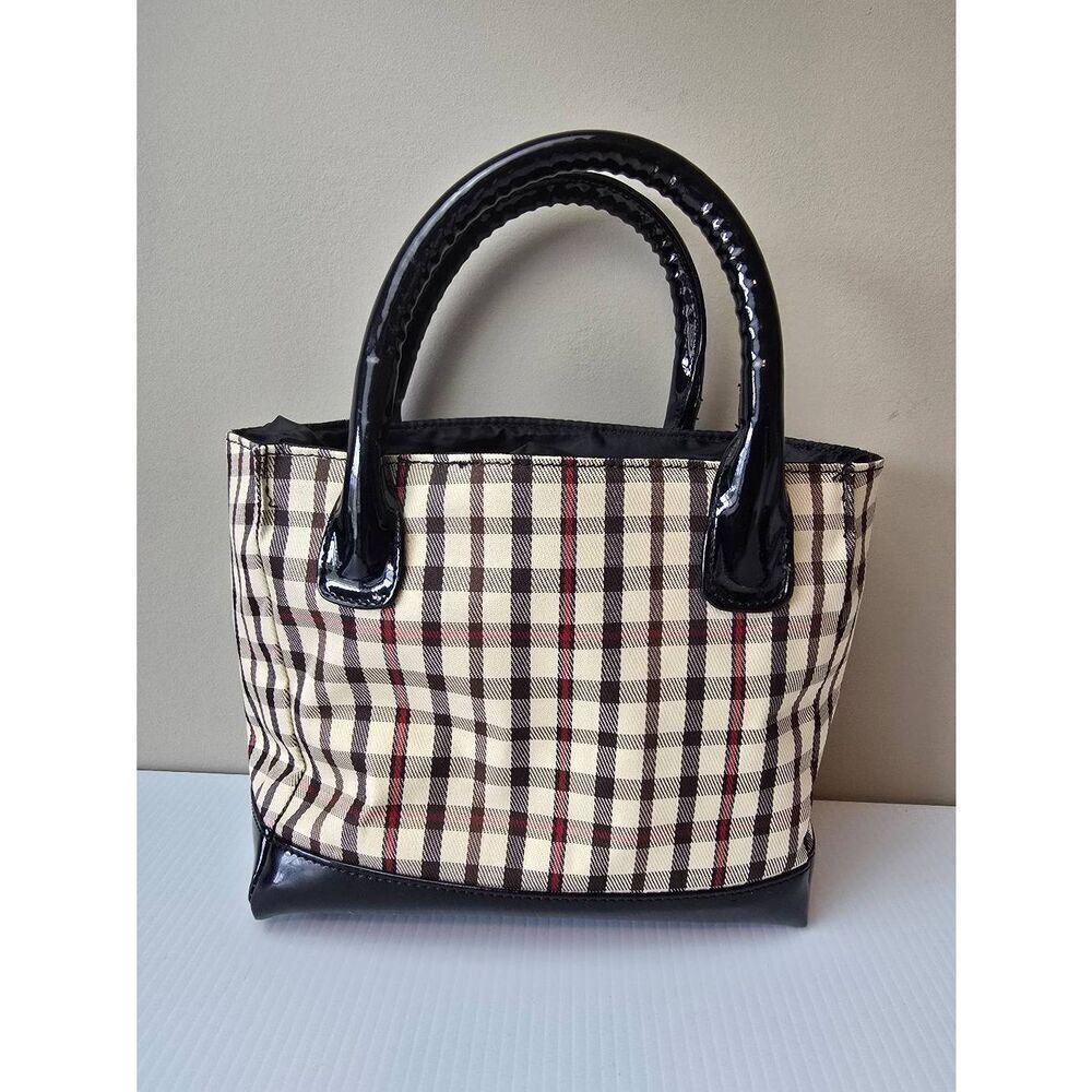 Insulated Lunch Tote - Picture 4 of 10